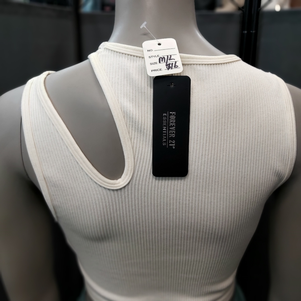 Forever 21 Cropped Ribbed Tank Top - Picture 5 of 9